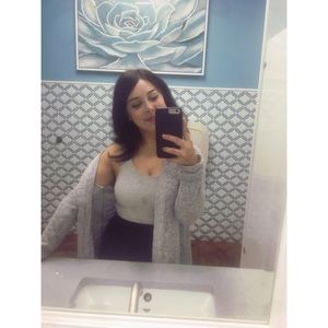 Meet your Posher, Cecilia